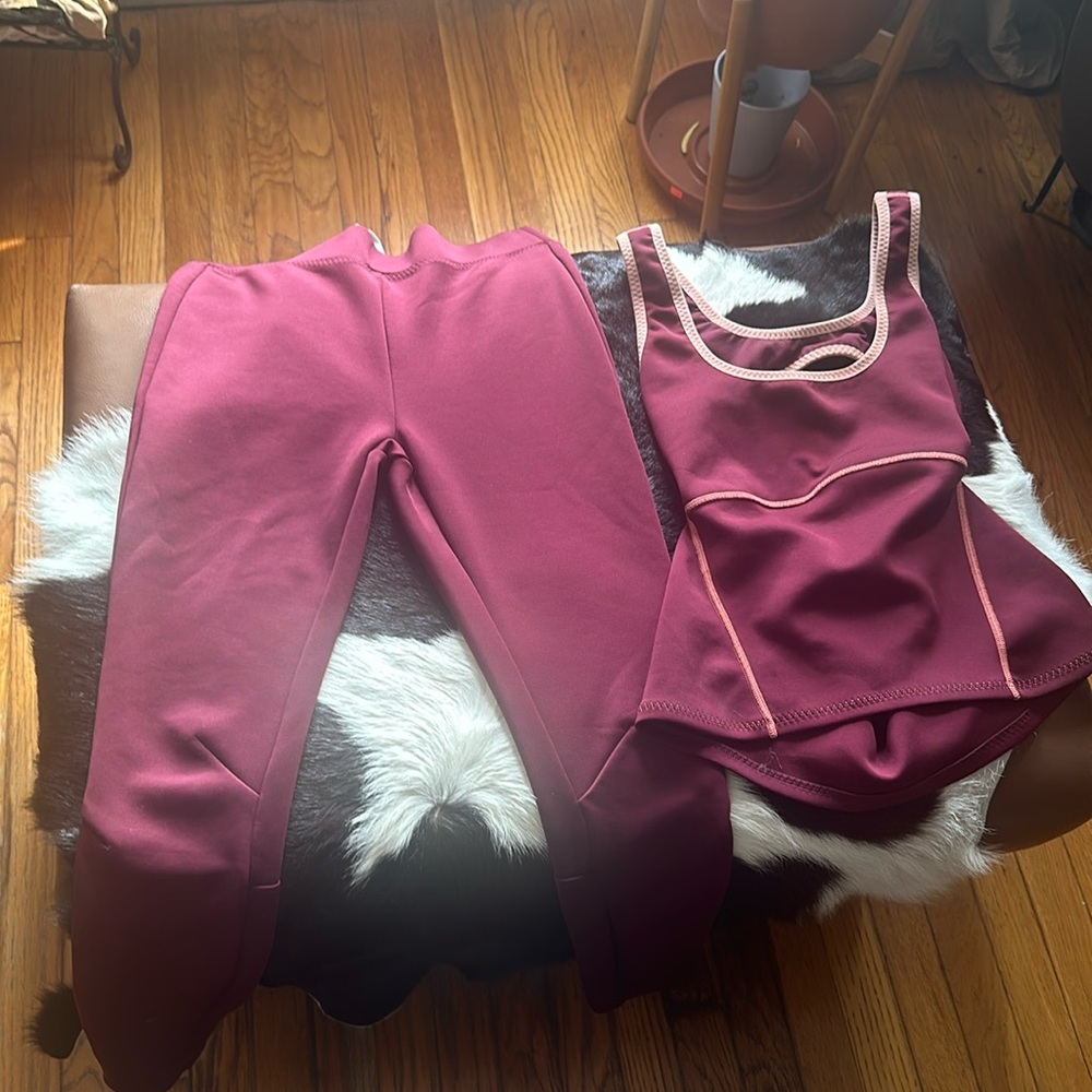 Fabletics burgundy scuba material work out set; size M